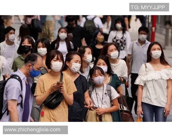 日本足球界疫情再度升级多名球员确诊引发关注与担忧 日本足球界疫情再度升级多名球员确诊引发关注与担忧