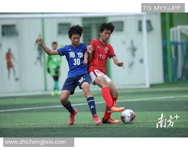 云南足球小将崭露头角助力地方足球发展展现青春活力与拼搏精神