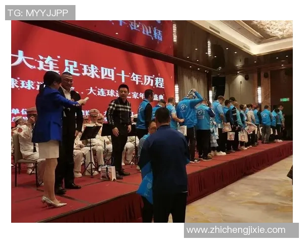 厦门热情举办足球盛会吸引众多球队和球迷齐聚一堂 厦门热情举办足球盛会吸引众多球队和球迷齐聚一堂